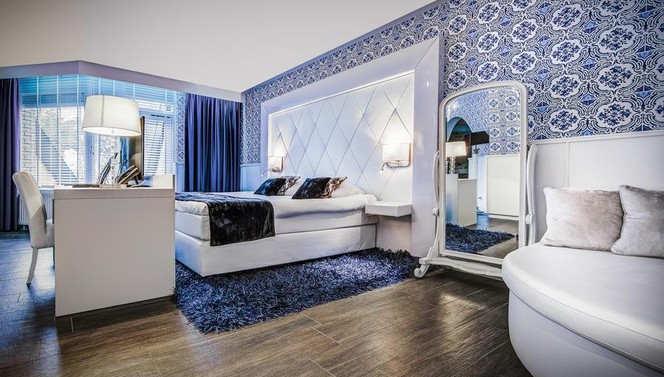 royal dutch suite